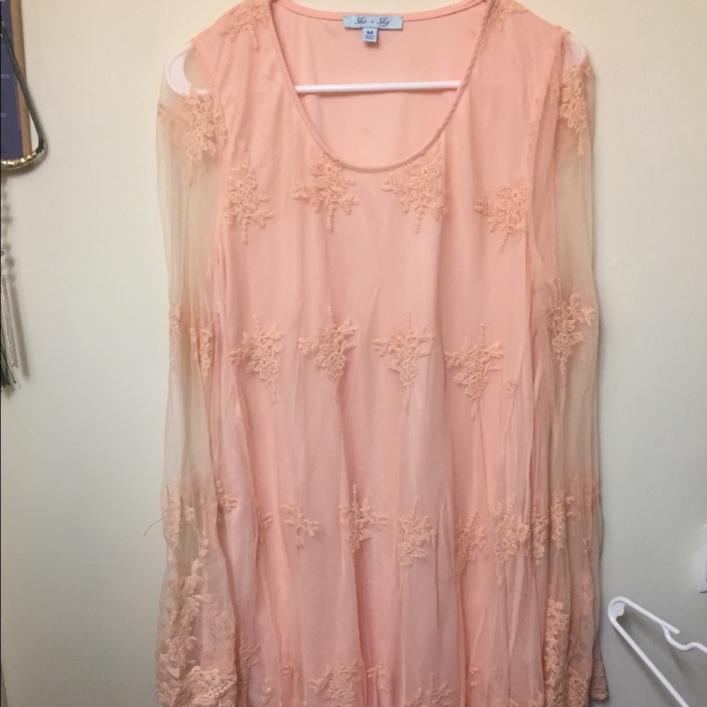She & Sky Peachy Pink Lace Dress M